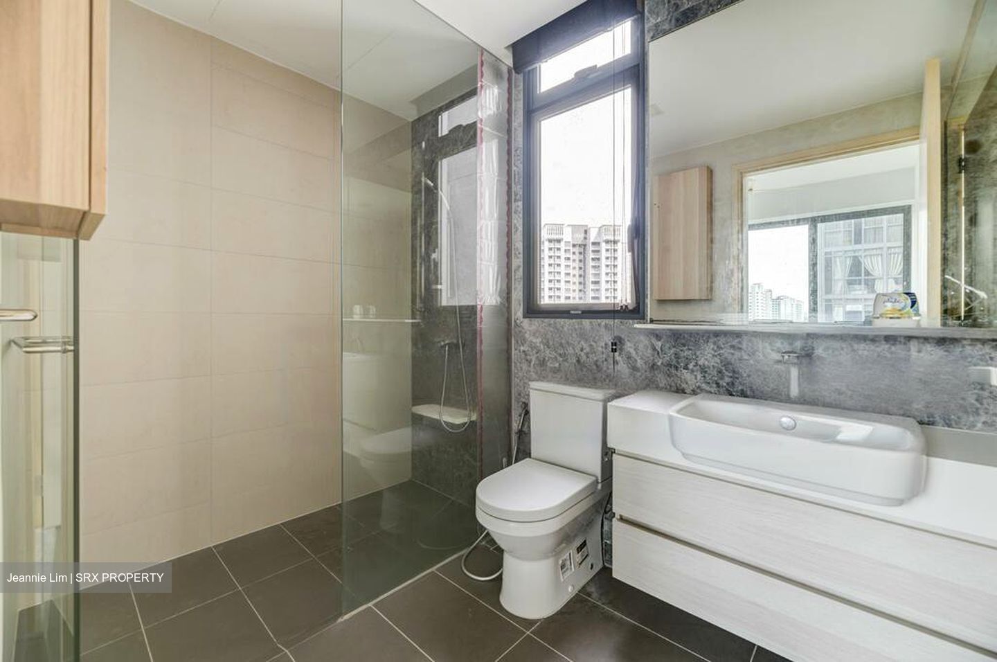 The Luxurie (D19), Condominium #451434281